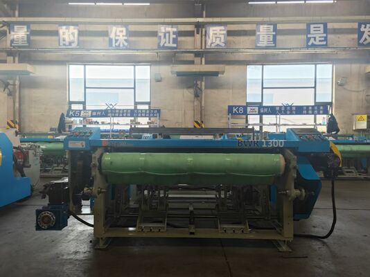 1300/1600mm Máquina de tejido de malla de alambre inteligente fácil de operar BWR1300B