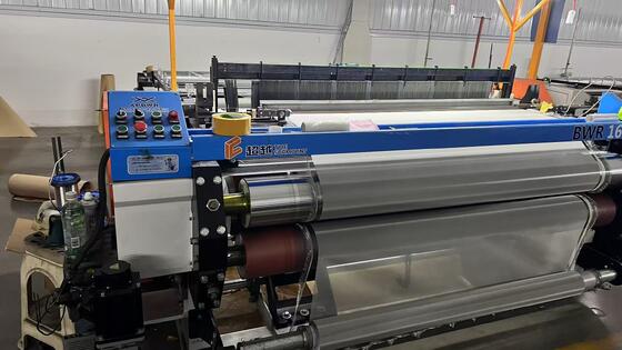 Máquina avanzada de fabricación de alambre de malla ligera de alta potencia 1600B 2.2kw