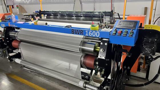 Máquina de tejido de malla de alambre de alta velocidad de trabajo ligero de metal tela de malla de alambre de alta velocidad de salida máxima 1300B