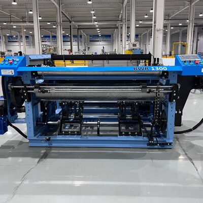 Model-130B Automatic Wire Mesh Weaving Loom with 1300mm Weaving Width for Plain/Twill/Dutch Weave and Low-Noise Mechanical Transmission