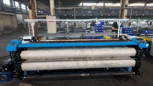 Wire Mesh Weaving Machine AG2500B for Wide Stainless Steel Filter Cloth